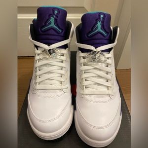 Air Jordan retro 5 white/new emerald-grape ice-black size 9